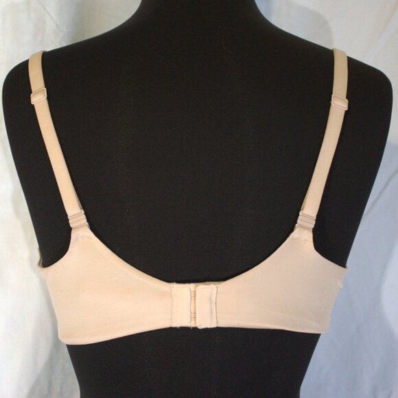 Victoria's Secret Perfect Shape Push-Up Smooth Bra - 38C - Marzipan - Picture 2 of 4